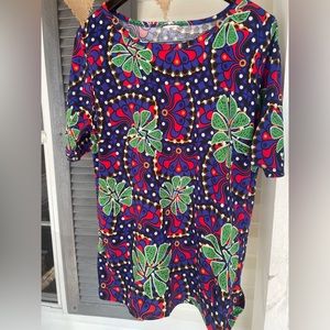 LULAROE (LLR-T0012-1) WOMEN'S 2XL SHORT-SLEEVE TEE, ROUND-NECK